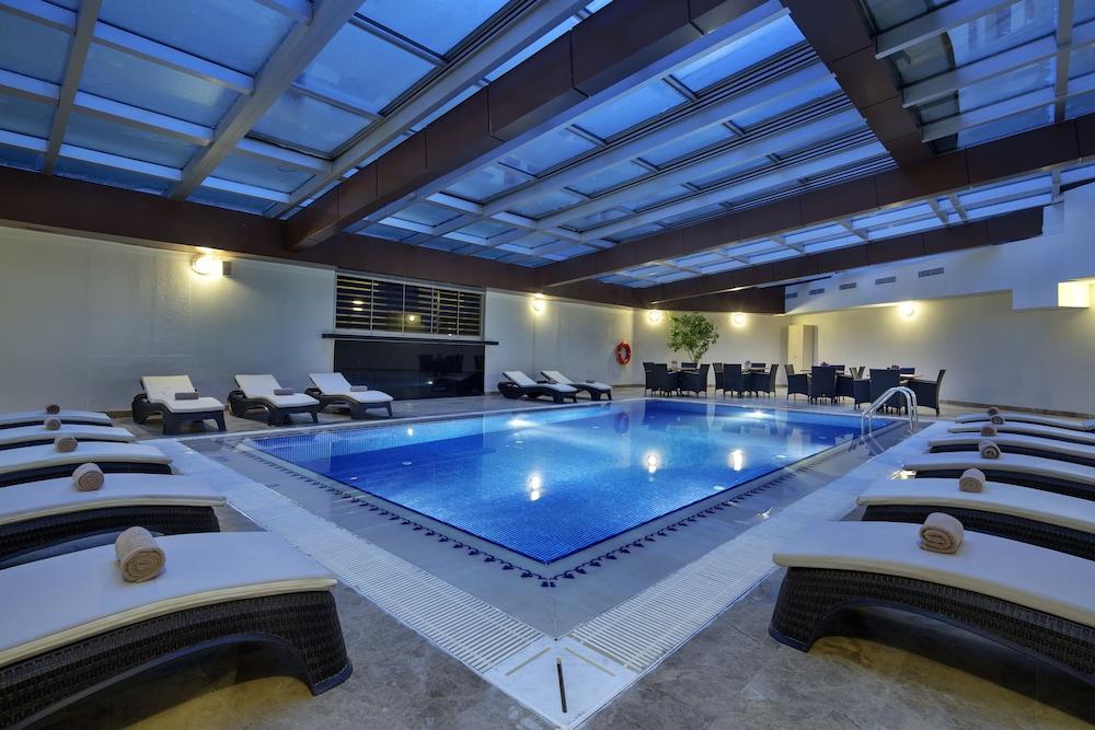 Hotel Ramada By Wyndham Cappadocia à Ortahisar Extérieur photo