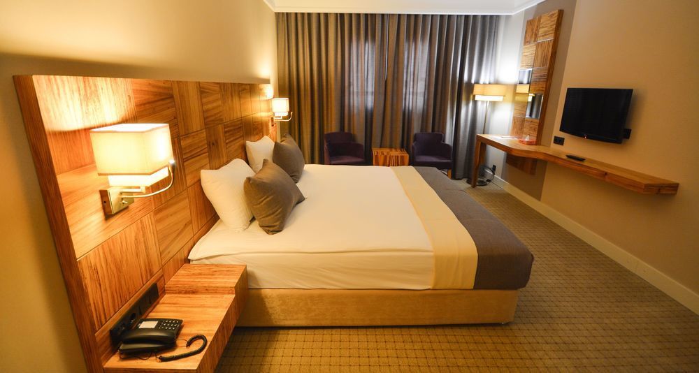 Hotel Ramada By Wyndham Cappadocia à Ortahisar Extérieur photo